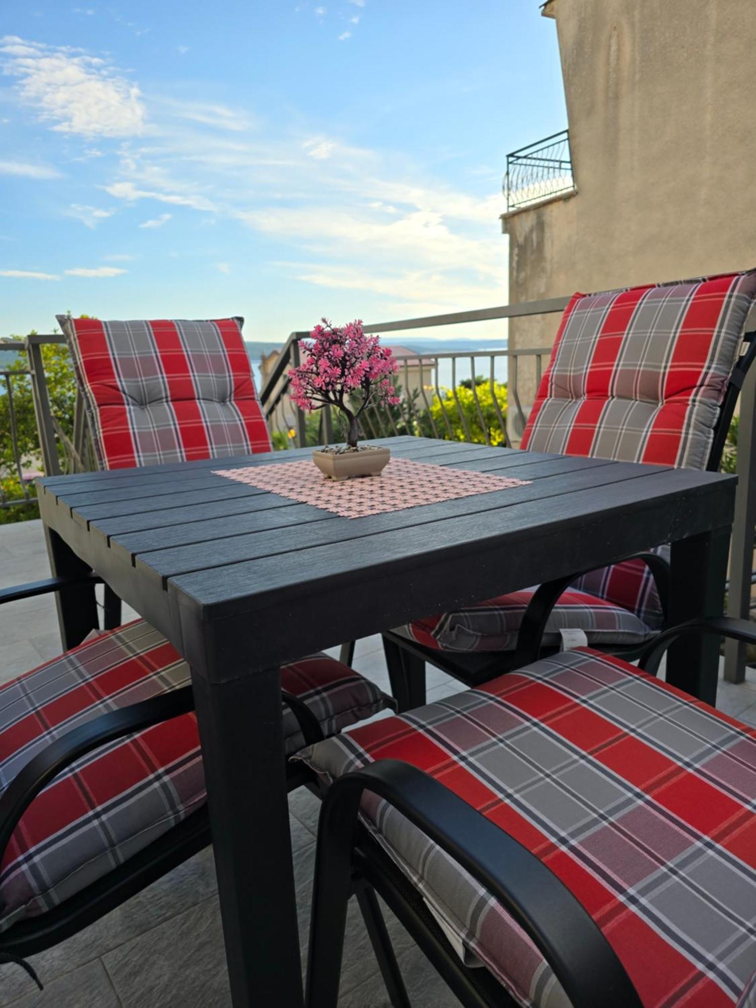 Aneta Apartment Crikvenica Bagian luar foto